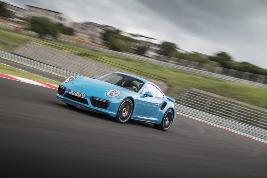  Porsche 911 Turbo S Coupe 2016 года  (WW) (фото 5 из 30)